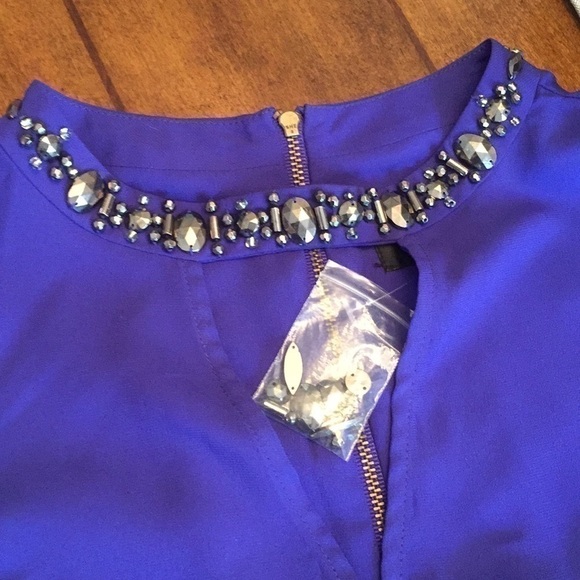 NWOT Mark Zunino Purple Embellished Top S - Picture 5 of 8